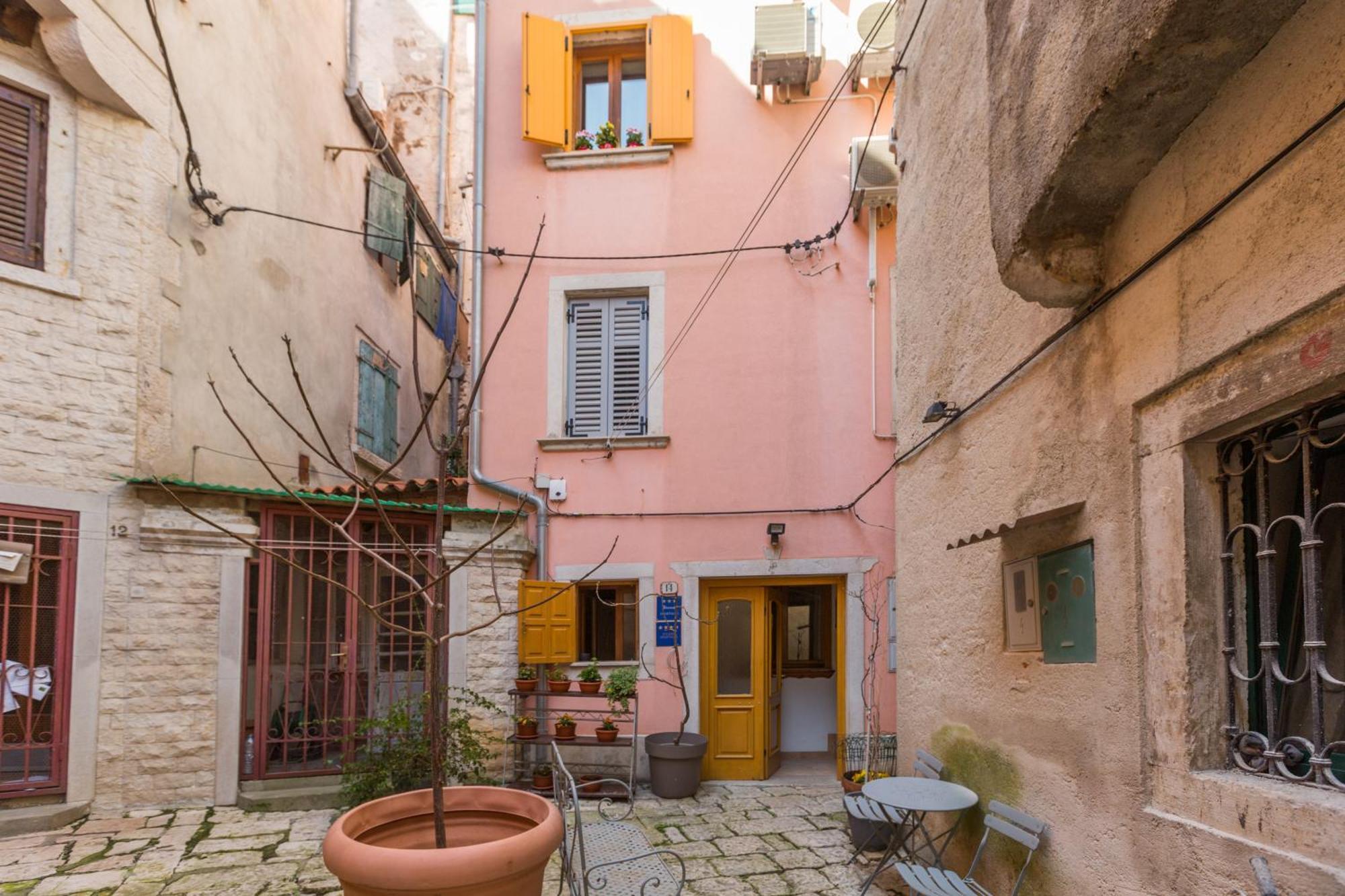 Mare Apartman