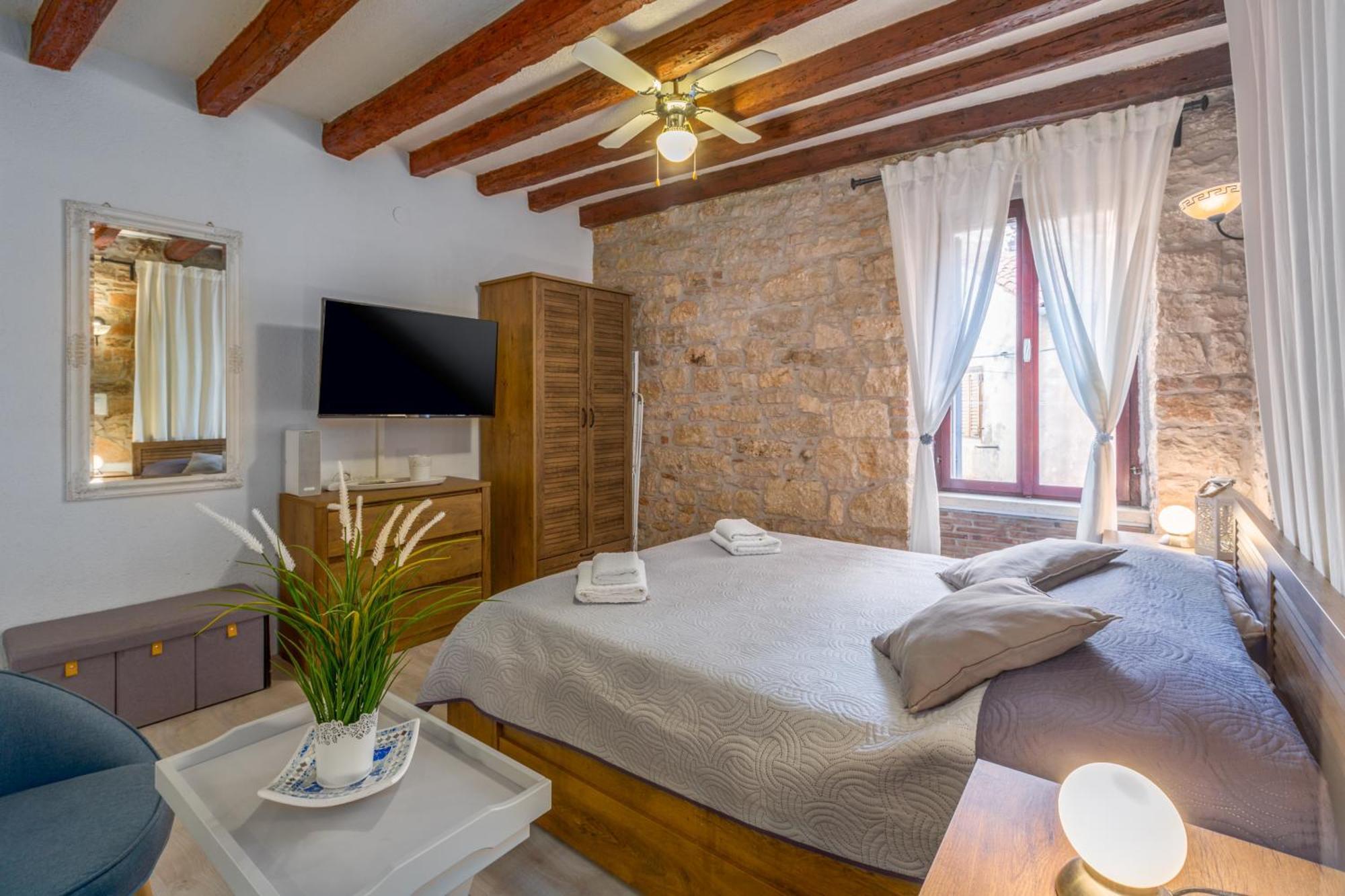 Mare Apartman